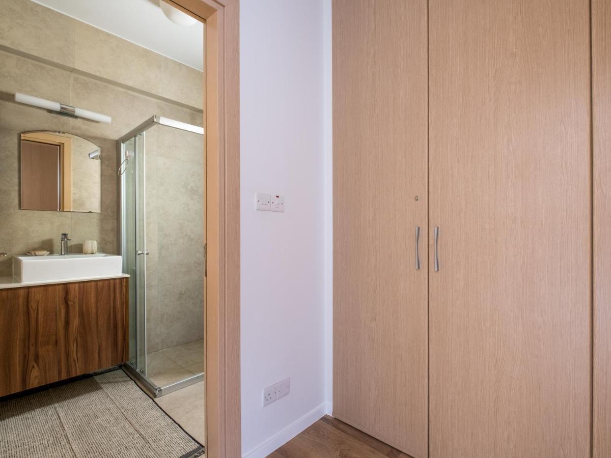 Sanders Aqua Park Resort - Precious 3-Bedroom Holiday Home With Shared Pool Лимасол Экстерьер фото